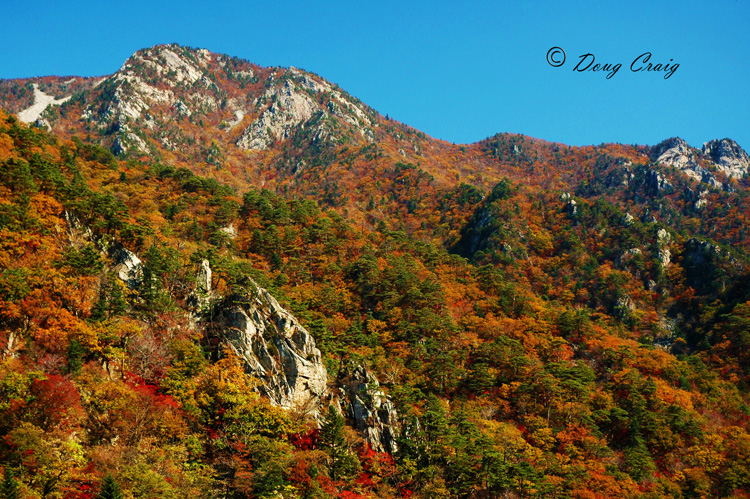 Seoraksan Autumn - Photo #2
