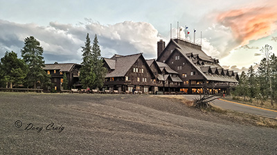 Old Faithful Inn